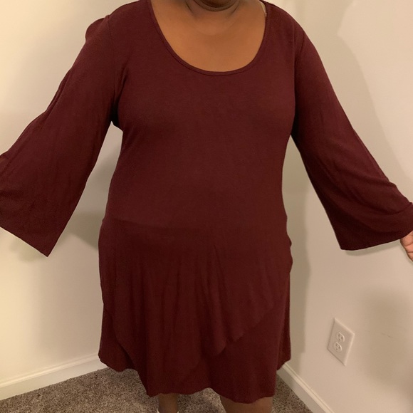 Robert Louis Dresses & Skirts - Maroon Long Sleeve dress